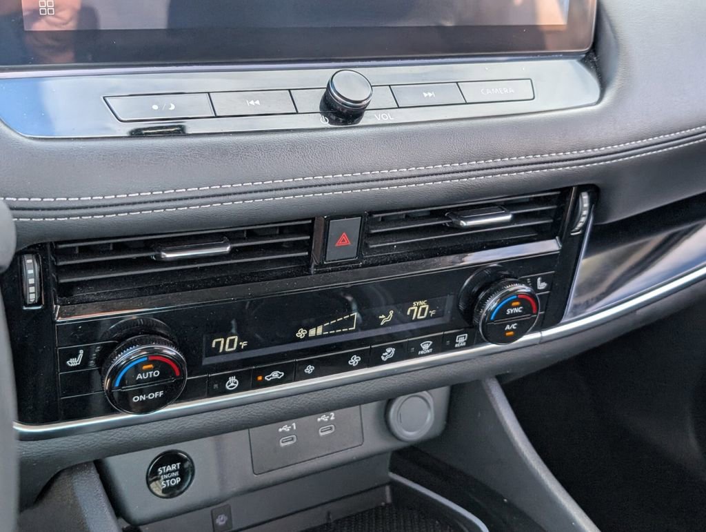 Certified 2024 Nissan Rogue SL image 22