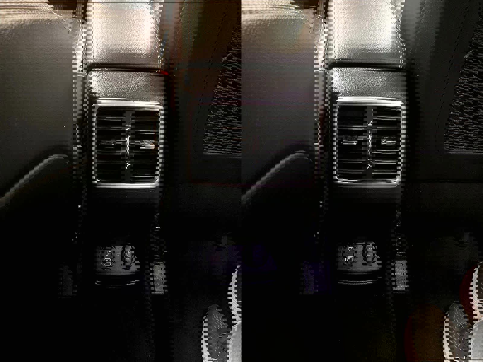 Used 2020 Kia Sportage EX w/ Option Group 15 AWD/4WD image 28