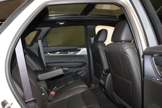 Certified 2023 Cadillac XT5 Premium Luxury AWD/4WD image 11