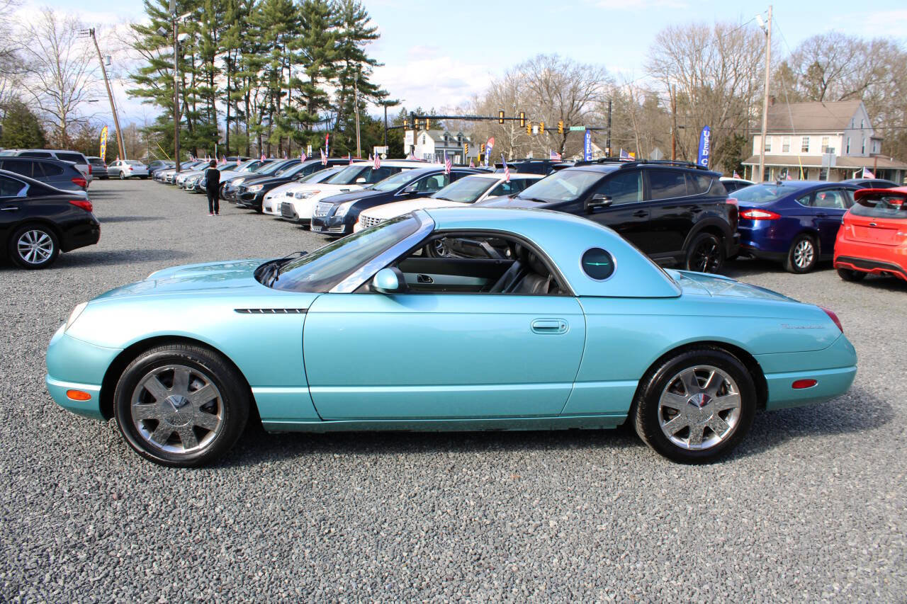Used 2002 Ford Thunderbird Deluxe RWD image 10