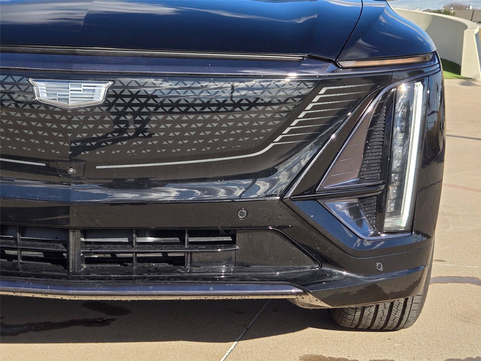 New 2026 Cadillac Lyriq Premium Luxury AWD/4WD image 6