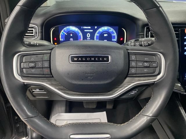 Used 2023 Jeep Wagoneer L Series II AWD/4WD image 14