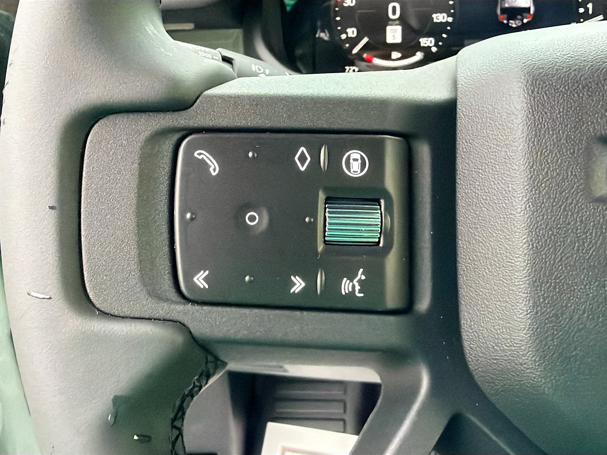 New 2026 Land Rover Defender 110 Trophy Edition AWD/4WD image 36