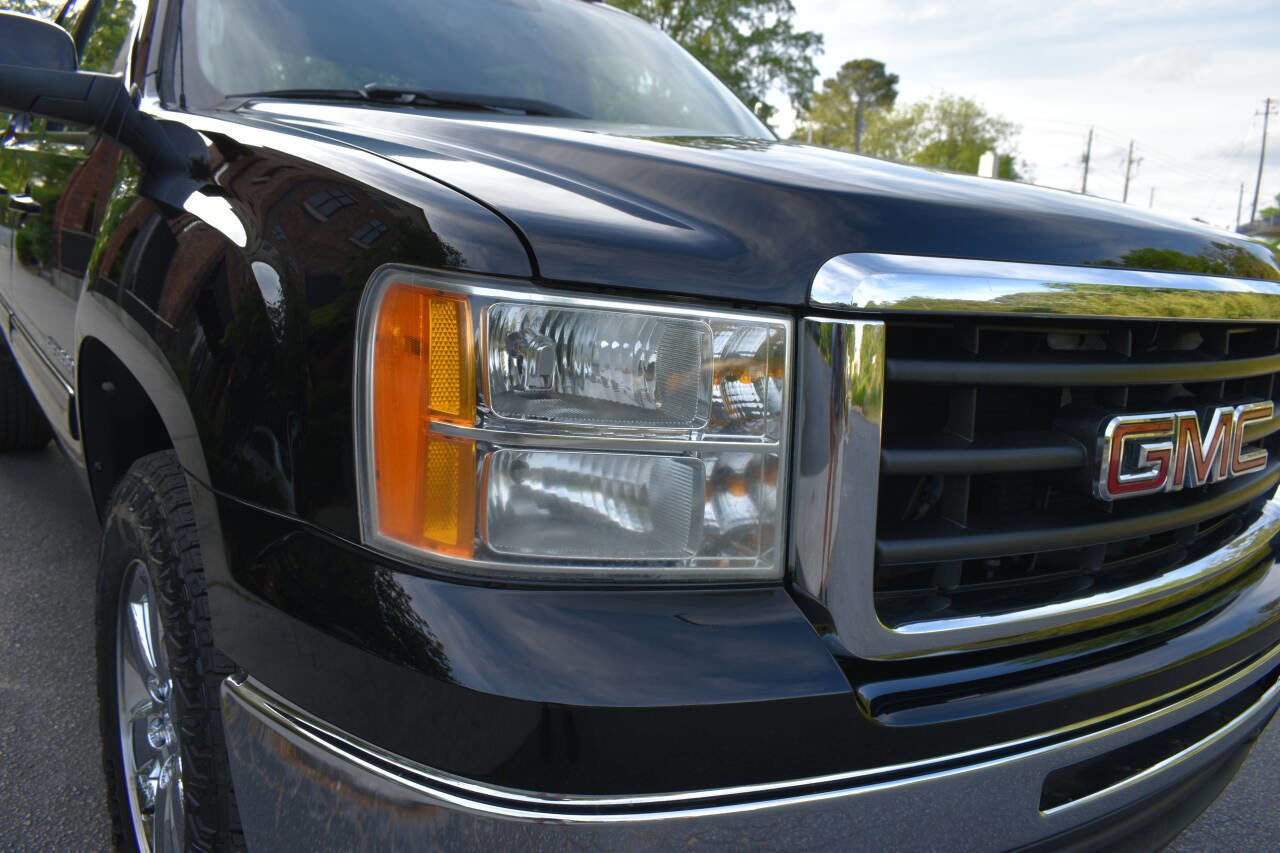 Used 2009 GMC Sierra 1500 SLT w/ Suspension Package, Off-Road image 41