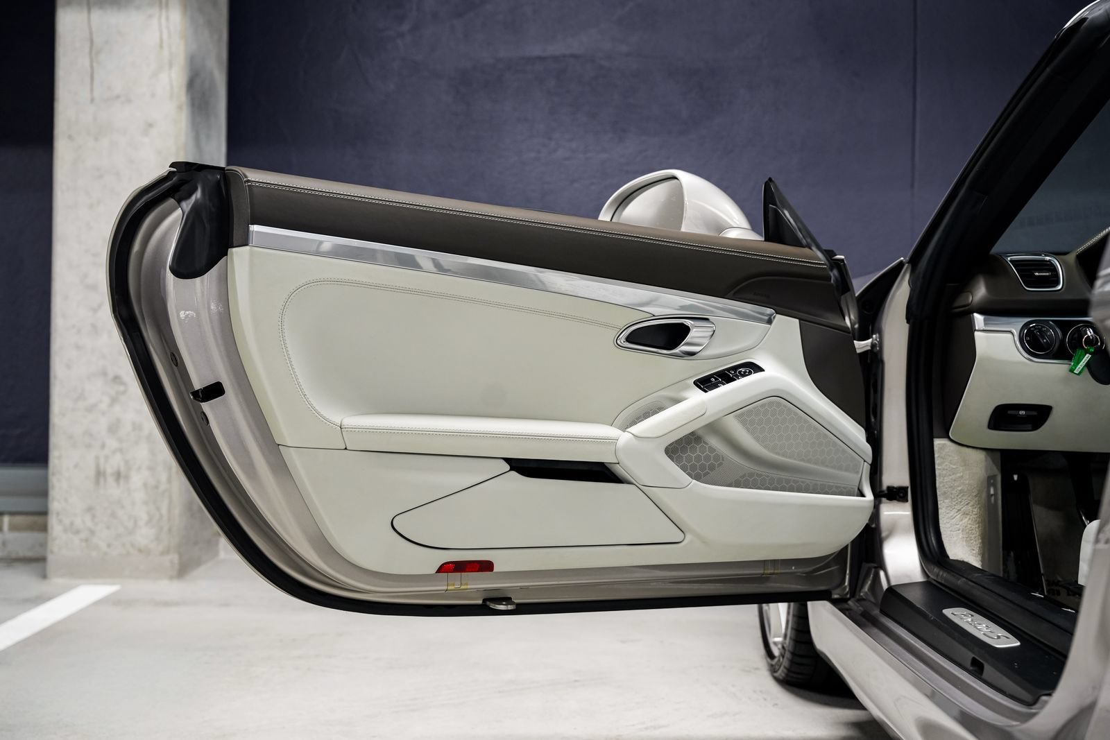 Used 2013 Porsche Boxster S RWD image 20