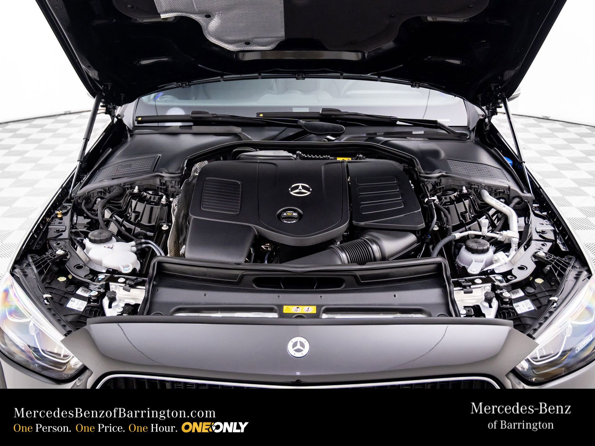 New 2026 Mercedes-Benz C 300 4MATIC Sedan image 26