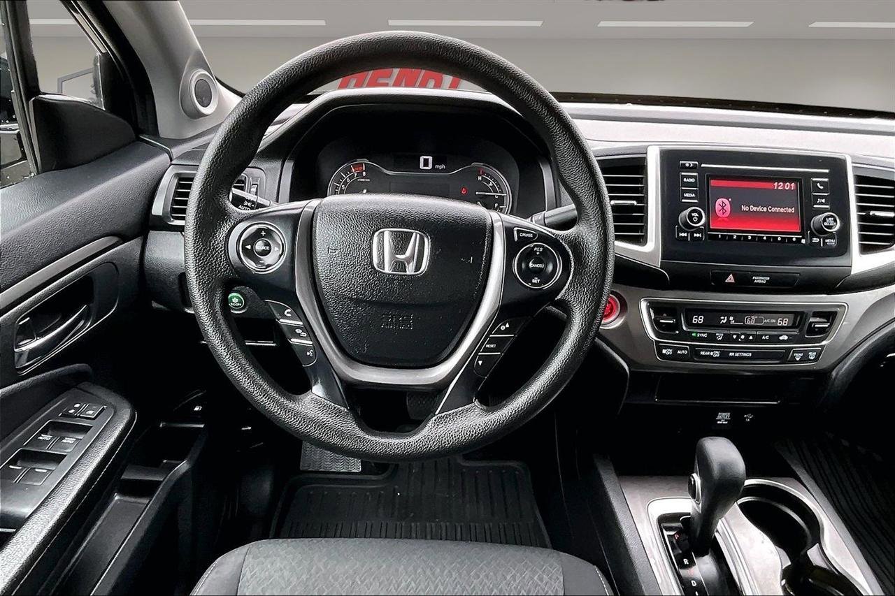 Used 2019 Honda Ridgeline Sport image 10