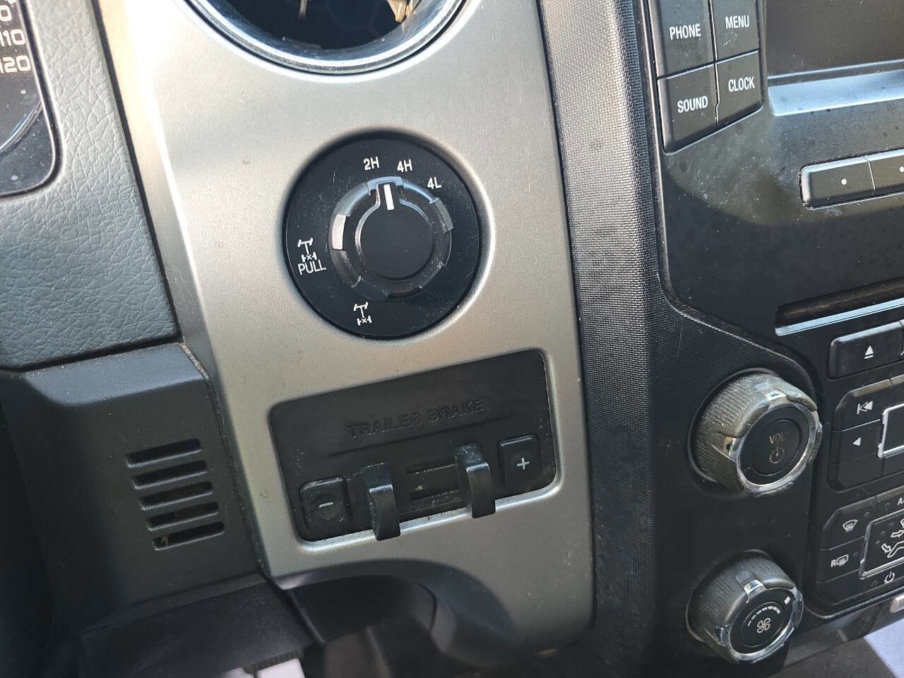 Used 2014 Ford F150 XLT w/ Equipment Group 302A Luxury image 17