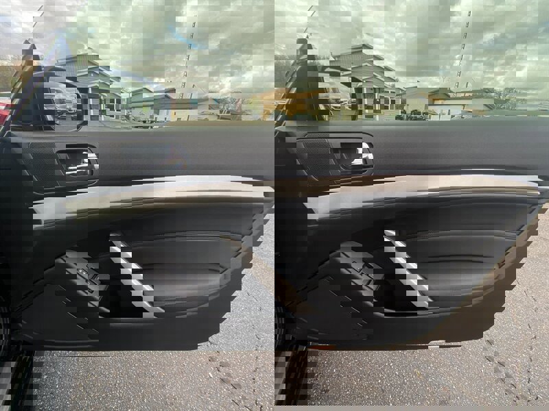 Used 2015 INFINITI Q60 Sport w/ Premium Package image 10