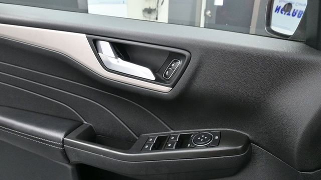 Used 2021 Ford Escape SE w/ Cold Weather Package AWD/4WD image 22