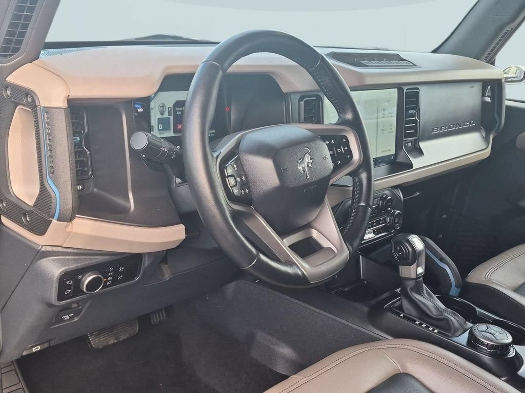 Used 2023 Ford Bronco Wildtrak AWD/4WD image 11