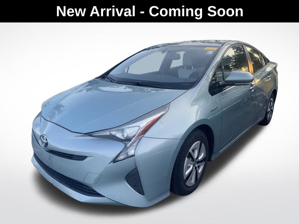 Used 2016 Toyota Prius Four FWD image 1
