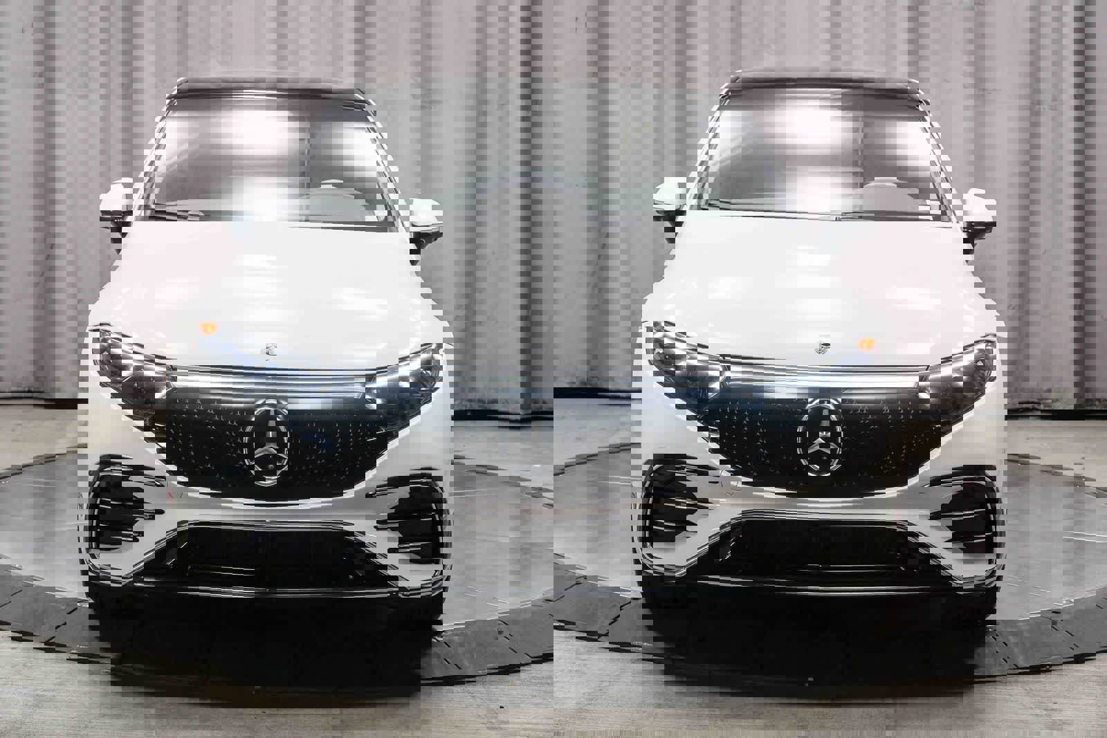 Certified 2023 Mercedes-Benz EQS 580 4MATIC Sedan image 6
