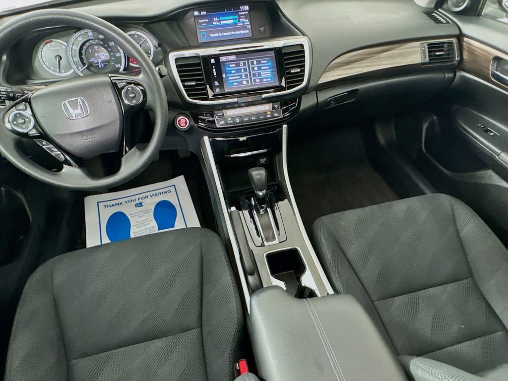 Used 2017 Honda Accord EX image 26