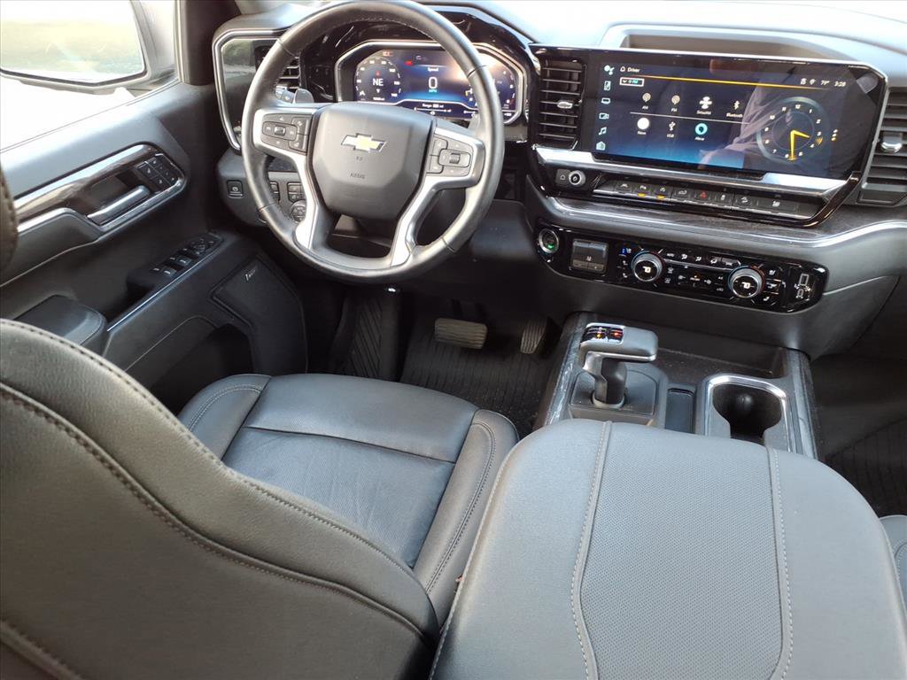 Used 2024 Chevrolet Silverado 1500 LTZ image 4