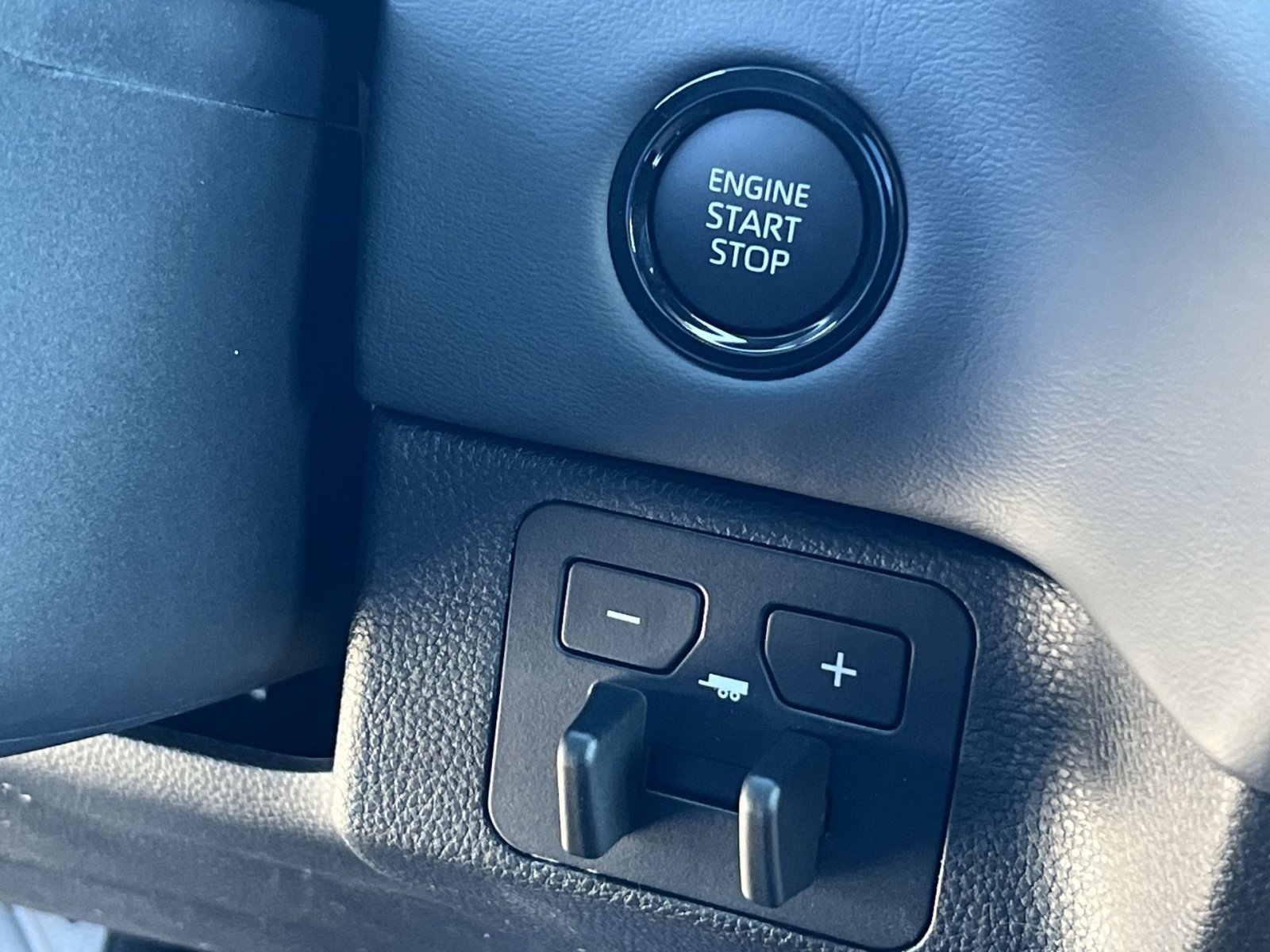 New 2026 Toyota Tundra Platinum image 48