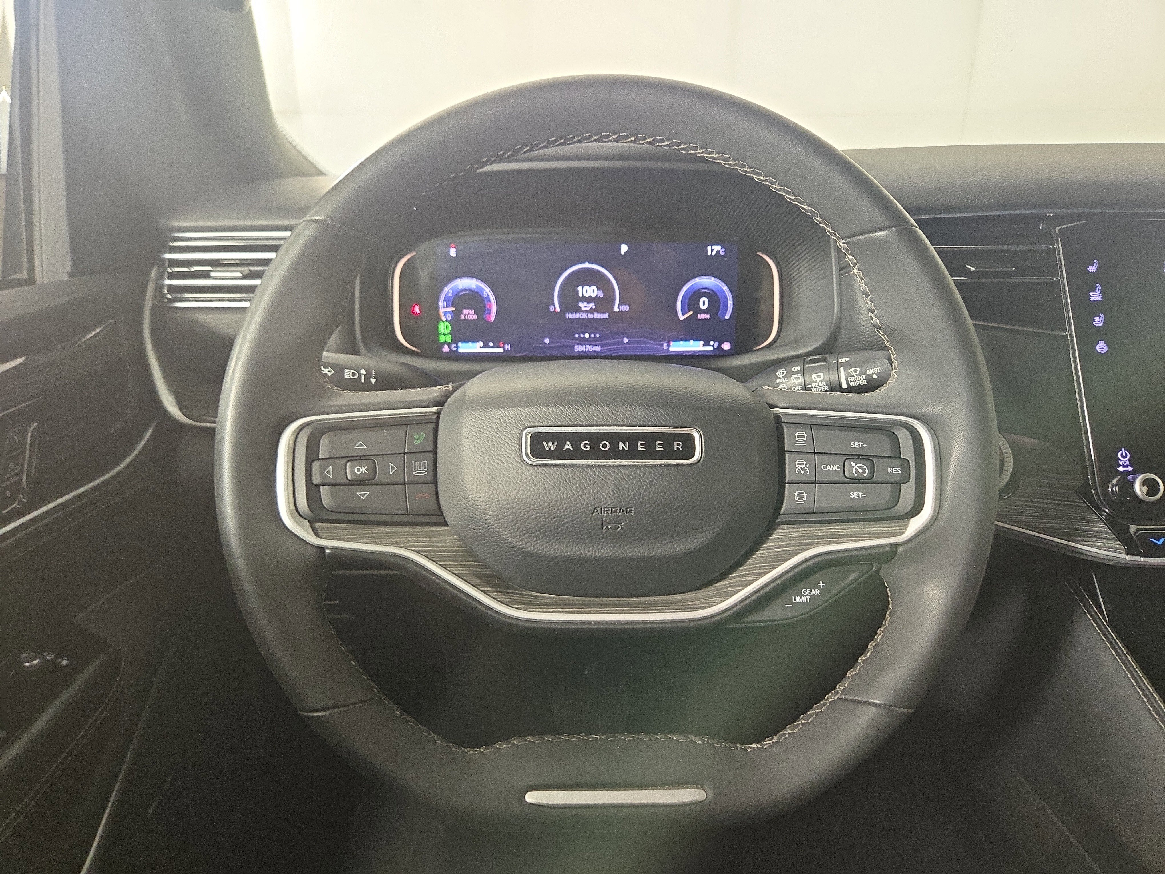 Certified 2022 Jeep Wagoneer Series III image 16