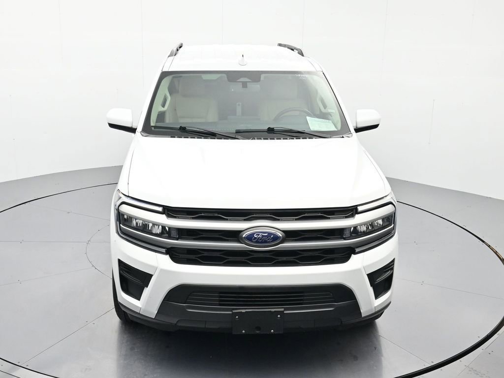 Used 2024 Ford Expedition XLT image 31