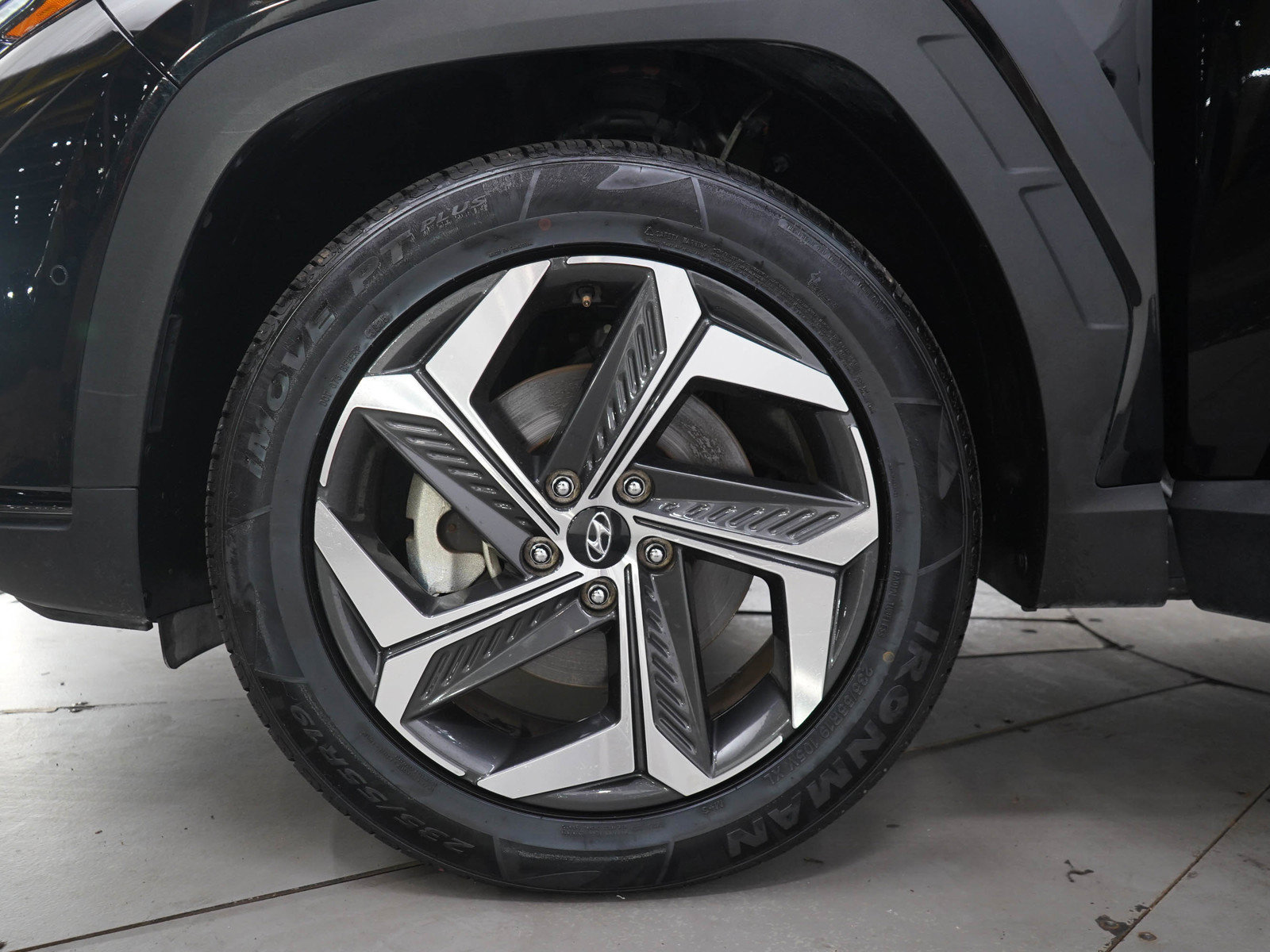 Used 2024 Hyundai Tucson Limited AWD/4WD image 31