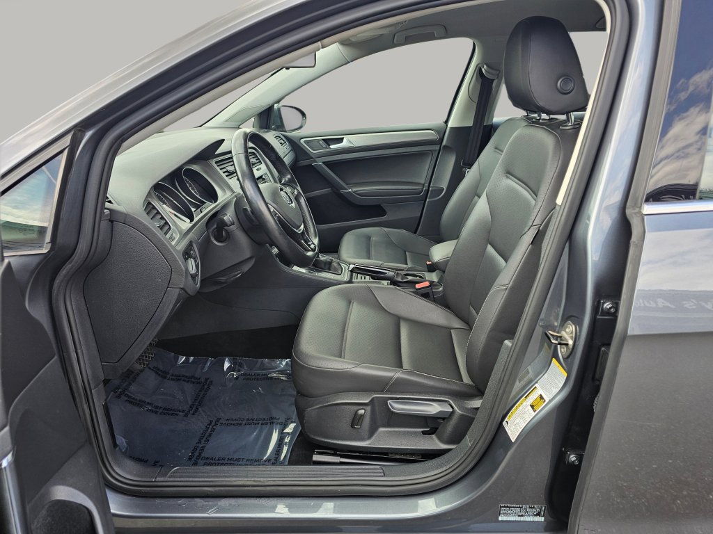 Used 2015 Volkswagen Golf TDI S FWD image 19