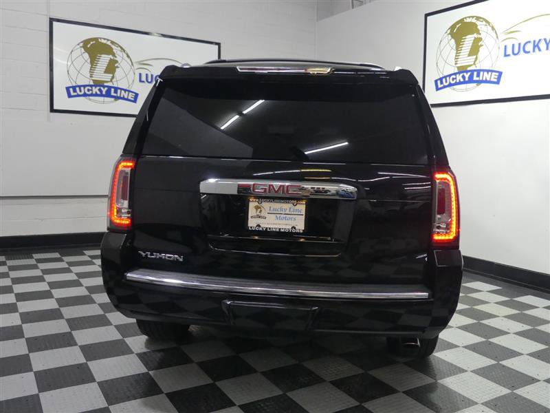 Used 2019 GMC Yukon Denali w/ Denali Ultimate Package AWD/4WD image 8