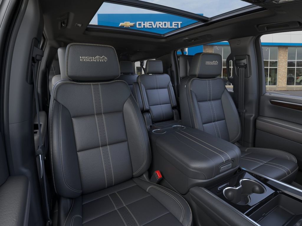 New 2026 Chevrolet Suburban High Country AWD/4WD image 16
