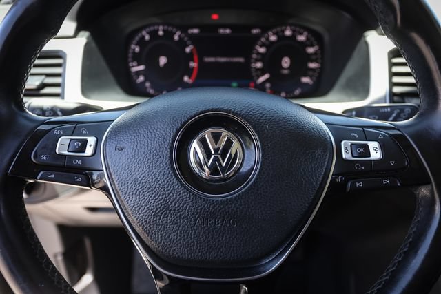 Used 2018 Volkswagen Atlas SEL Premium AWD/4WD image 31