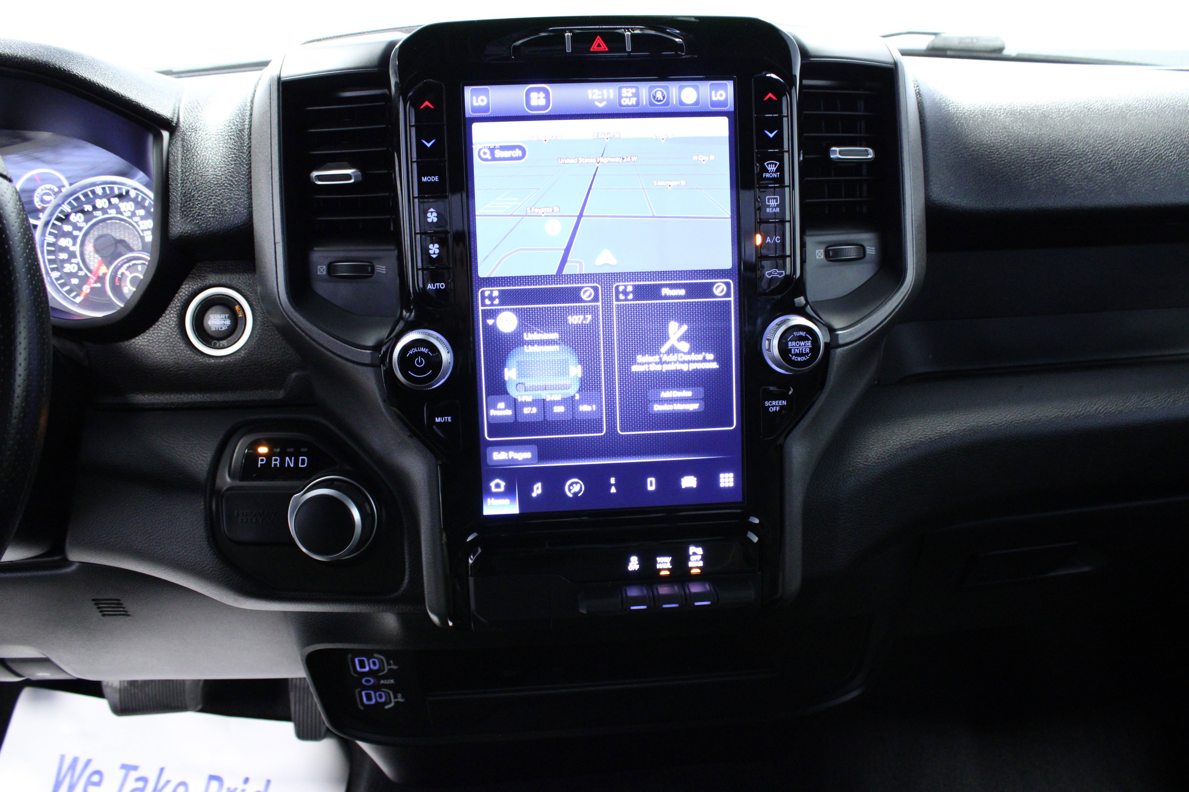 Used 2023 RAM 2500 Tradesman image 16