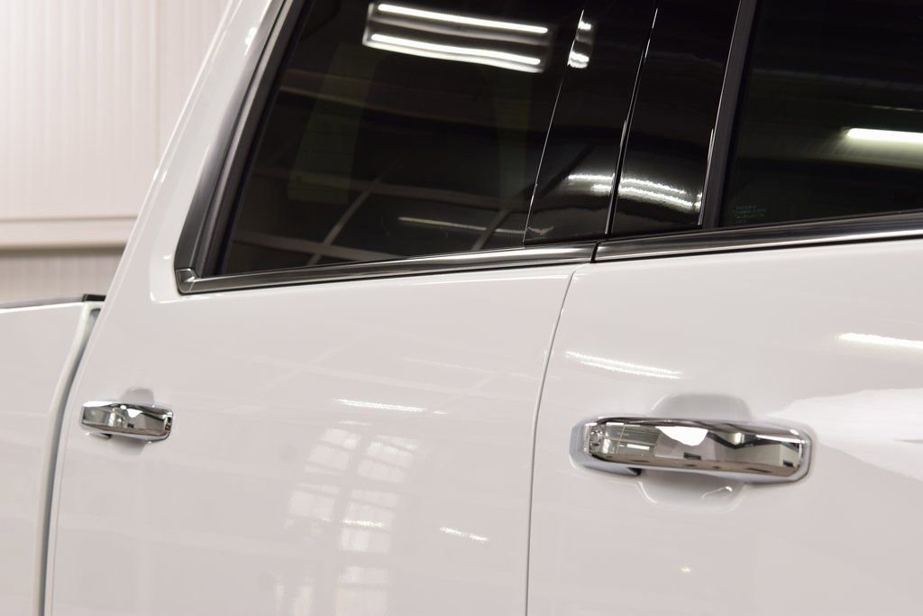 New 2026 Chevrolet Silverado 3500 High Country w/ High Country Premium Package AWD/4WD image 21