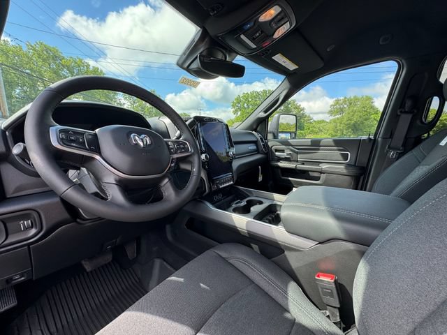 New 2026 RAM 2500 Big Horn AWD/4WD image 47