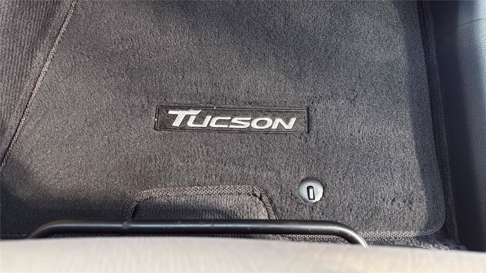 Used 2017 Hyundai Tucson SE w/ SE Popular Package 02 FWD image 26