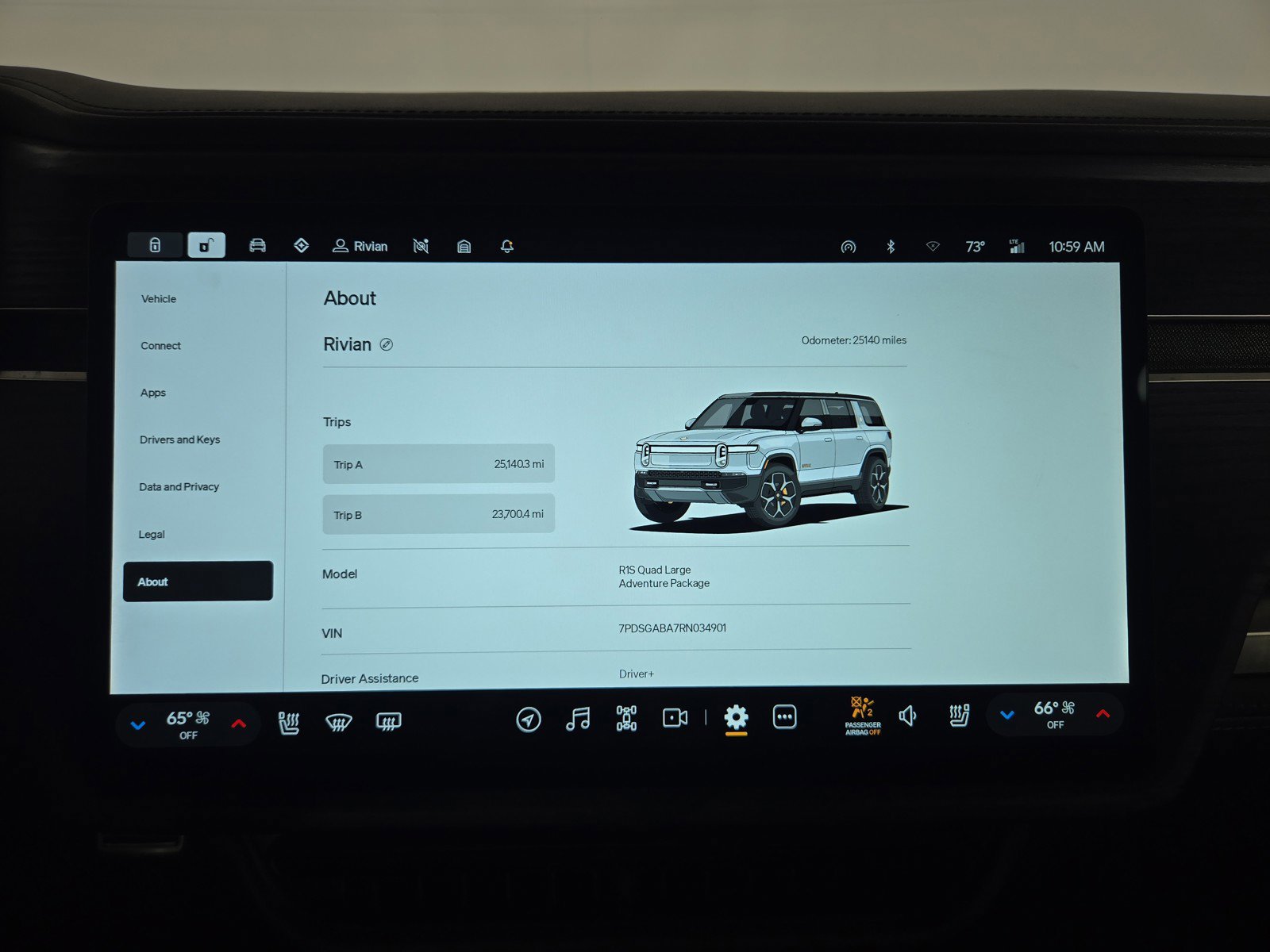 Used 2024 Rivian R1S Adventure AWD/4WD image 29