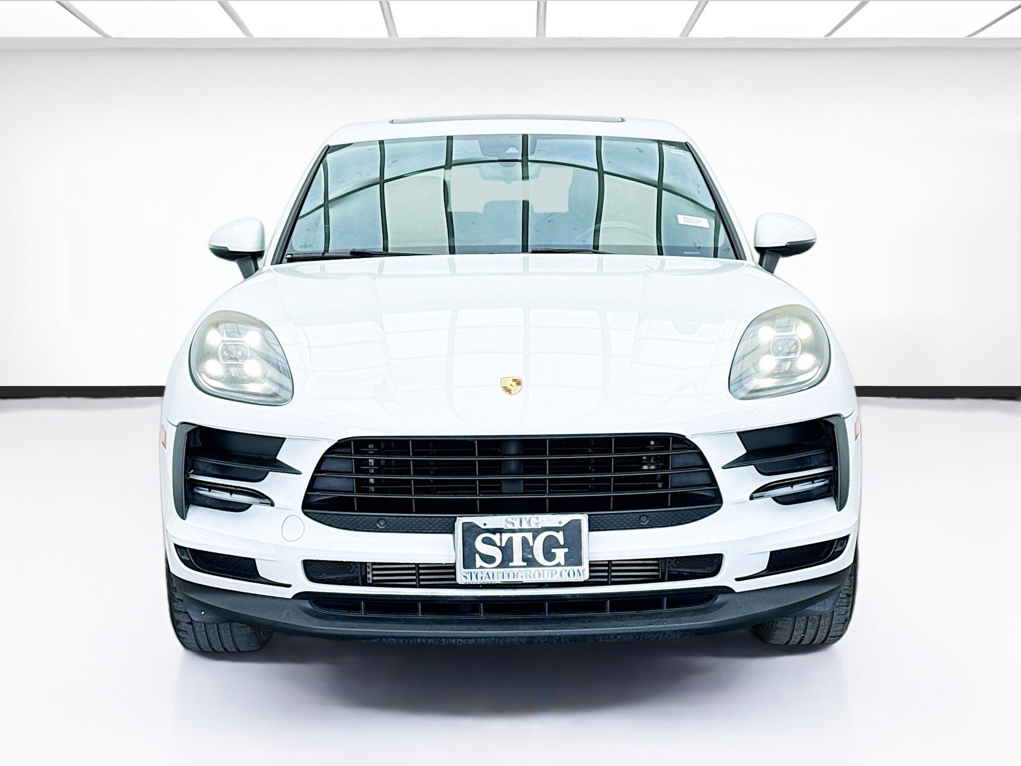 Used 2019 Porsche Macan image 2