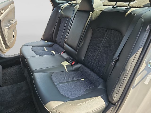 Used 2023 Kia K5 GT-Line FWD image 32