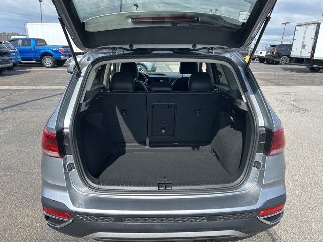 Used 2023 Volkswagen Taos SE FWD image 22