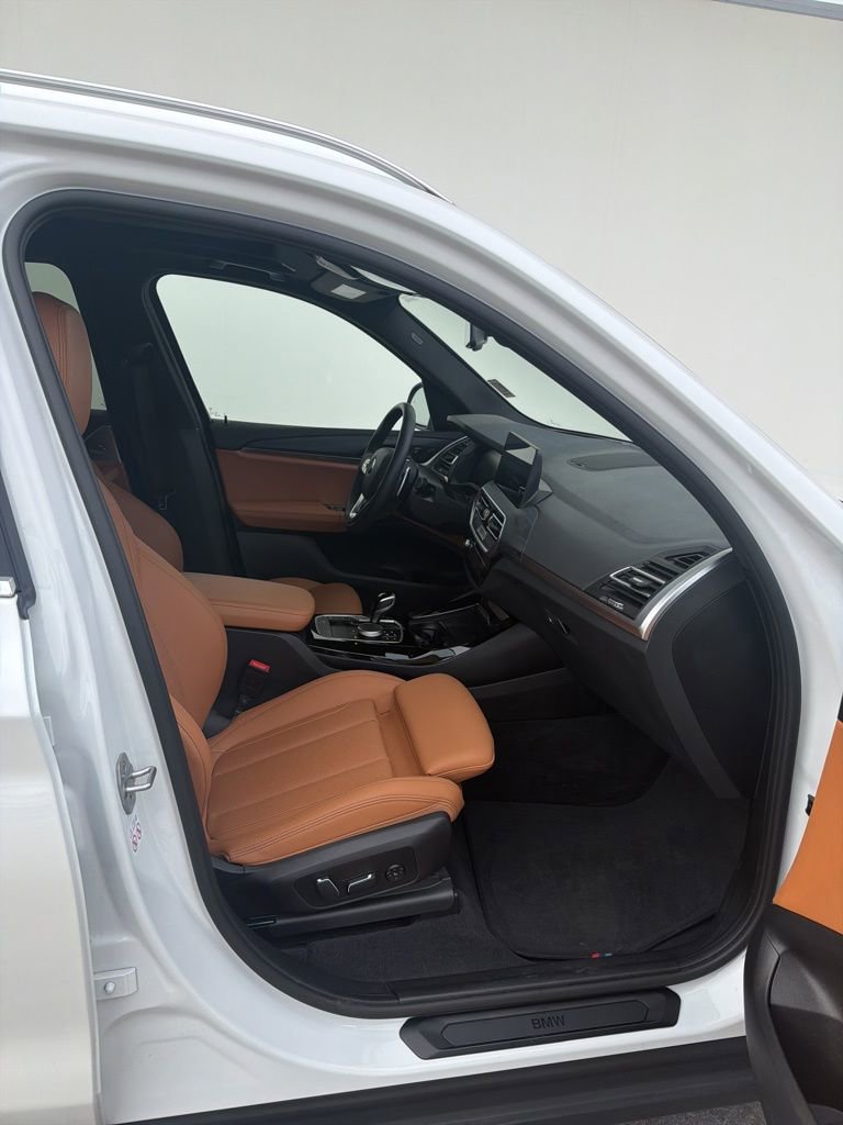 Used 2024 BMW X3 xDrive30i w/ Premium Package w/ZPA image 19
