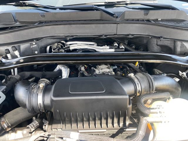 Used 2020 Ford Explorer Platinum image 18