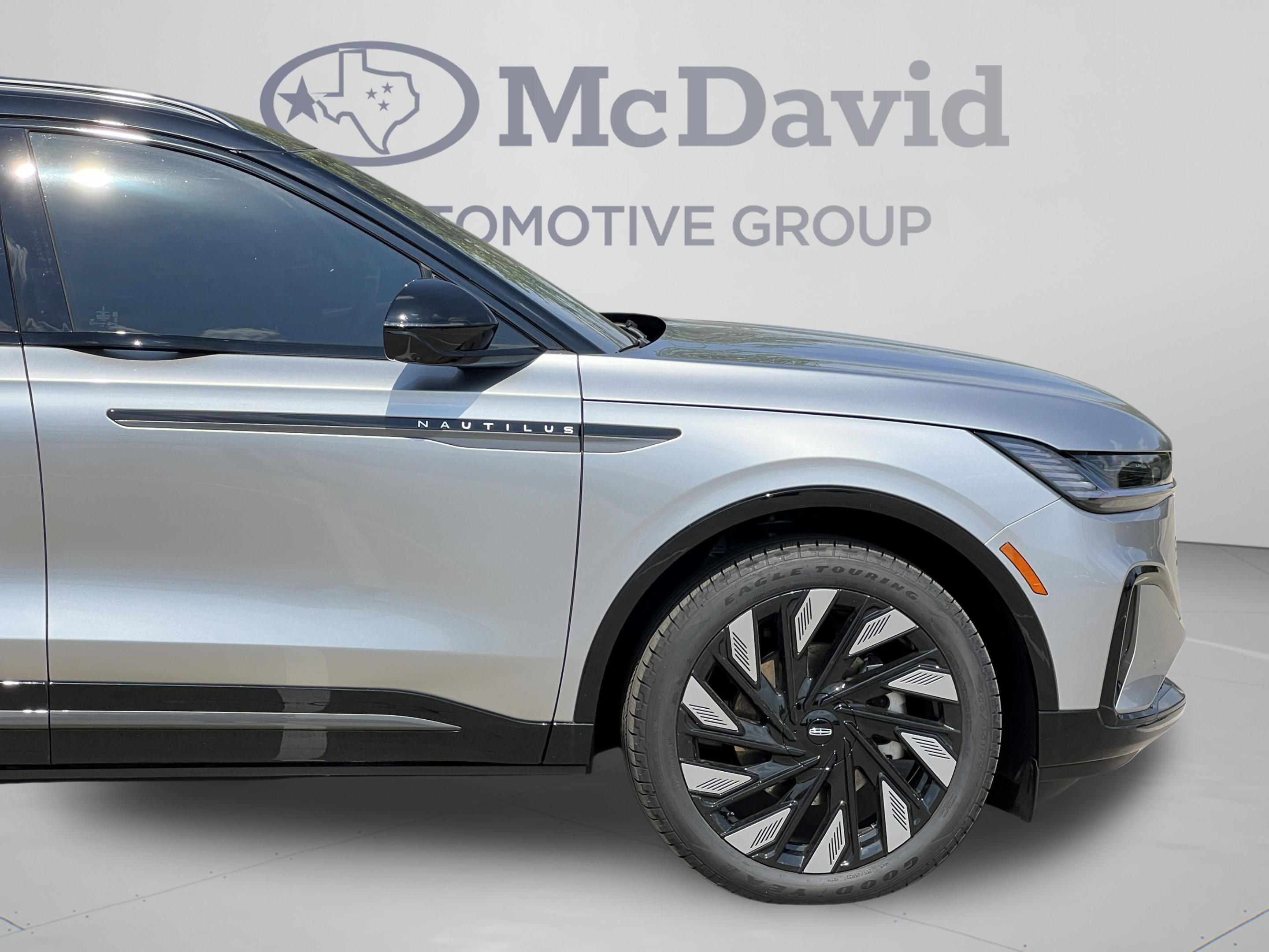 New 2025 Lincoln Nautilus Reserve w/ Jet Appearance Package AWD/4WD image 34