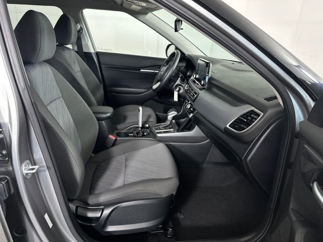 Used 2023 Kia Seltos LX image 28