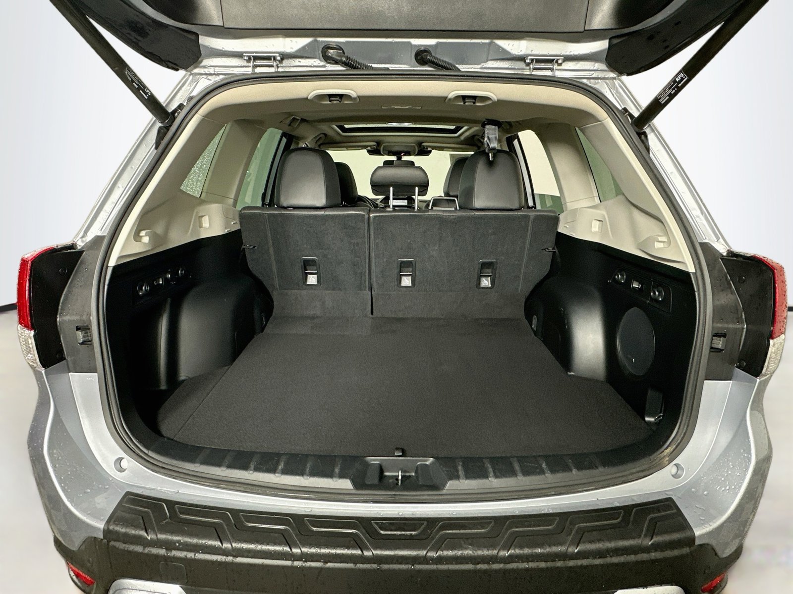 Used 2023 Subaru Forester Touring AWD/4WD image 28