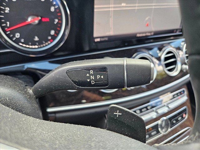 Used 2019 Mercedes-Benz E 300 image 12