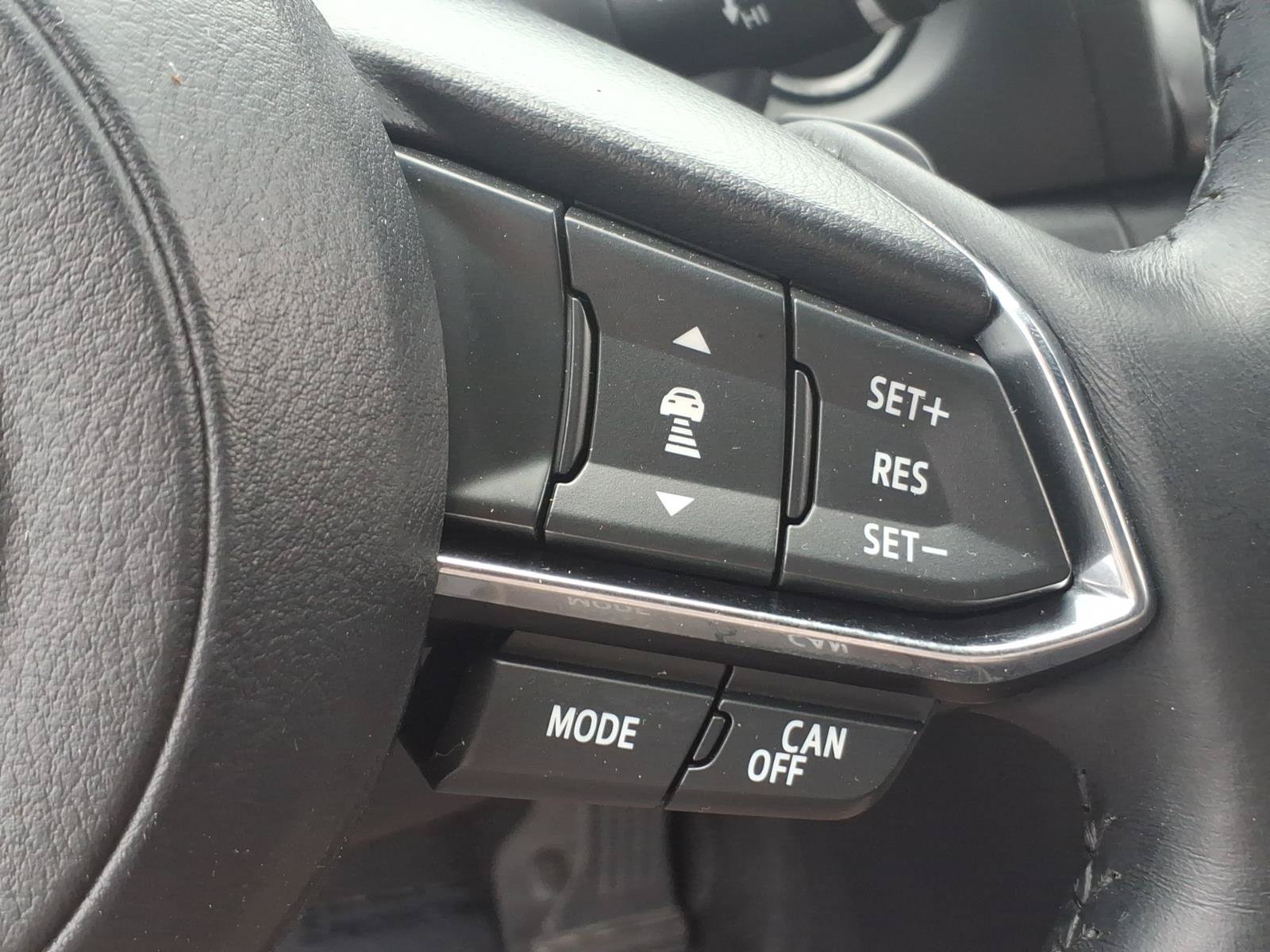 Used 2017 MAZDA MAZDA3 Grand Touring w/ Premium Equipment Package FWD image 20