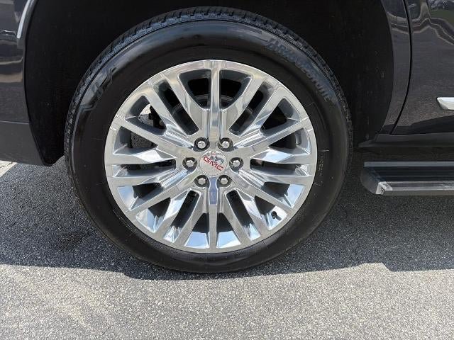 Used 2025 GMC Yukon Denali w/ Sun & Power Step Package AWD/4WD image 18