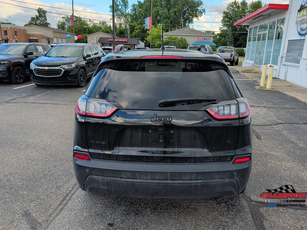 Used 2023 Jeep Cherokee Altitude Lux AWD/4WD image 10