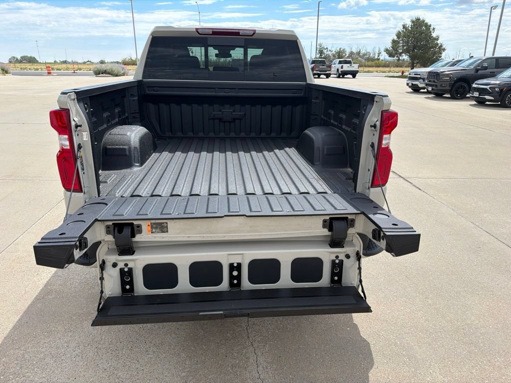 New 2026 Chevrolet Silverado 1500 RST AWD/4WD image 11