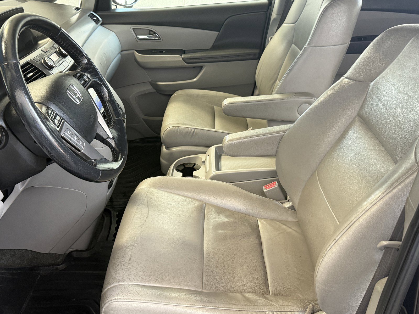 Used 2016 Honda Odyssey EX-L image 25