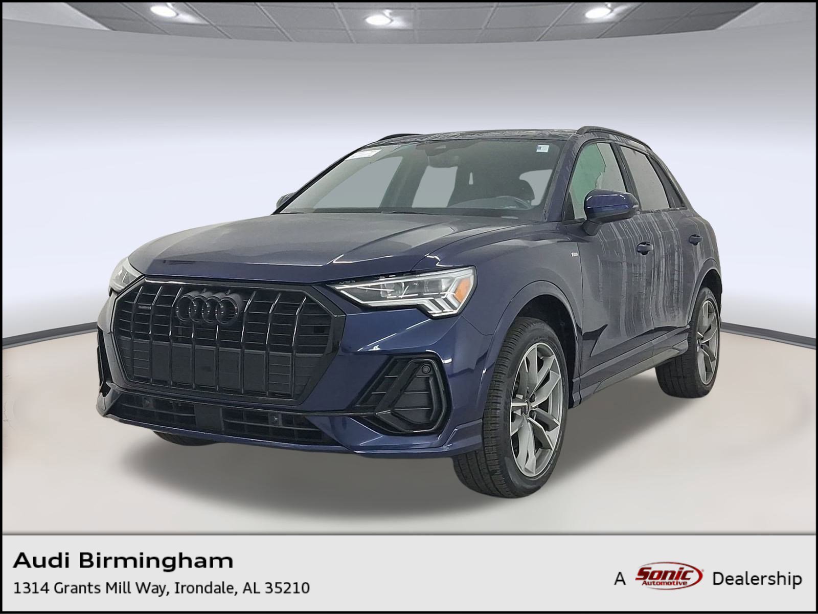 Used 2023 Audi Q3 2.0T Premium w/ Black Optic Sport Package