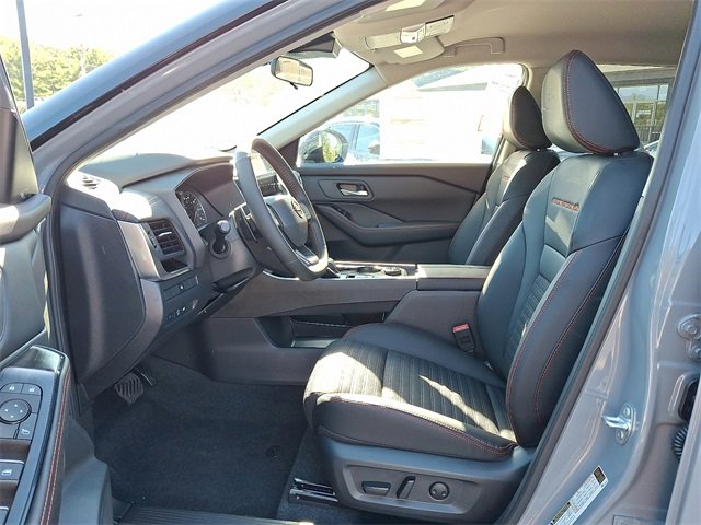 New 2026 Nissan Rogue SV image 6