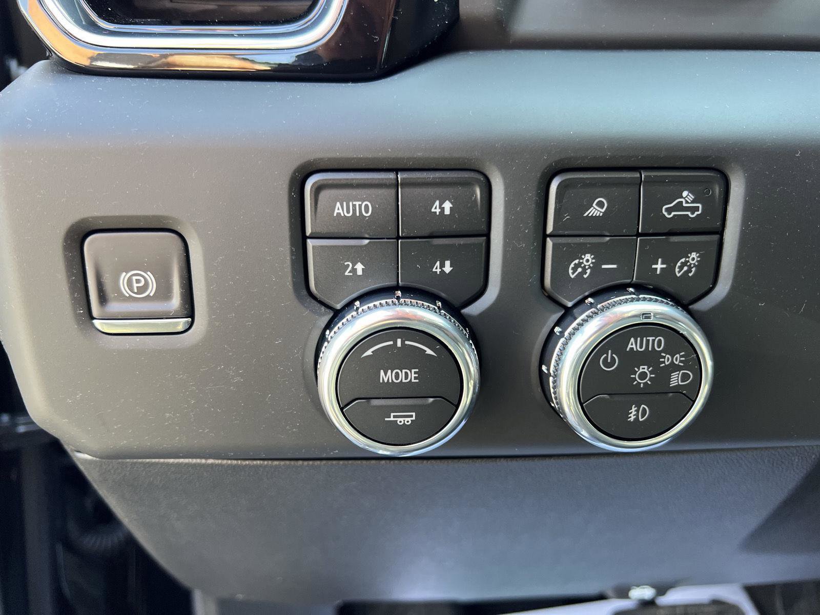 New 2026 GMC Sierra 2500 Denali w/ Denali Reserve Package image 24