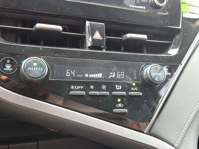 Used 2024 Toyota Camry SE FWD image 20